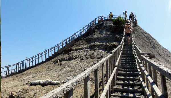 Pasadía Volcán Del Totumo